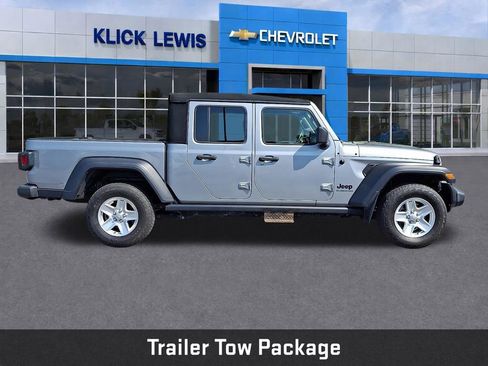 Used 2020 Jeep Gladiator Sport w/ Quick Order Package 23S AWD/4WD image 9
