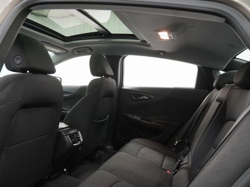 Used 2024 Chevrolet Malibu LT image 22