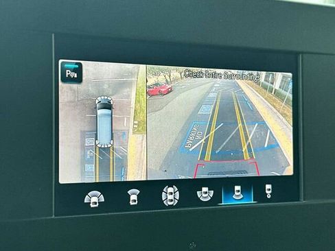 Used 2023 Mercedes-Benz Sprinter 2500 image 22