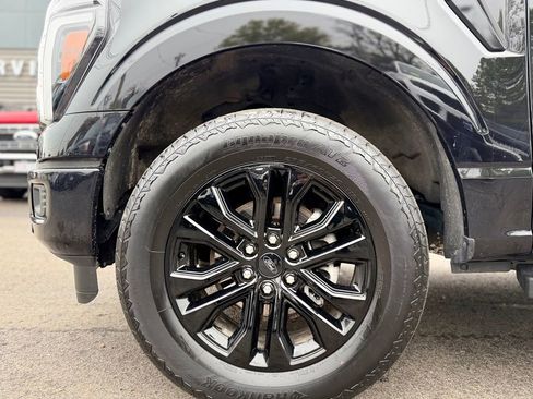 Used 2025 Ford F150 Lariat AWD/4WD image 3