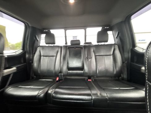 Used 2020 Ford F350 Lariat w/ Lariat Value Package AWD/4WD image 25