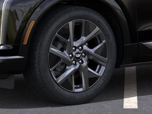 New 2026 Cadillac Optiq Luxury 1 image 9