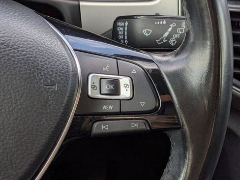 Used 2019 Volkswagen Atlas SE w/ Panoramic Sunroof Package AWD/4WD image 33
