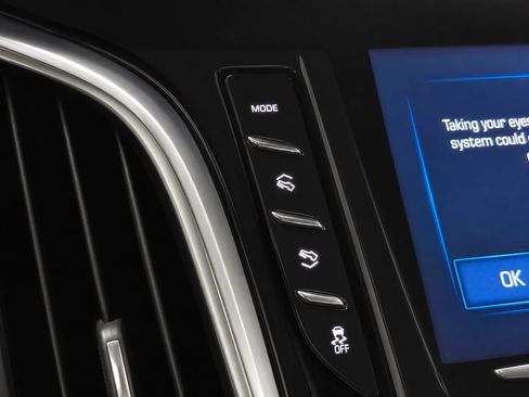 Used 2019 Cadillac Escalade Platinum AWD/4WD image 41