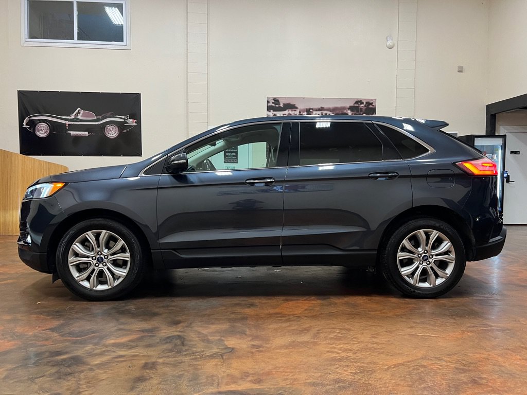 Used 2022 Ford Edge Titanium AWD/4WD image 6