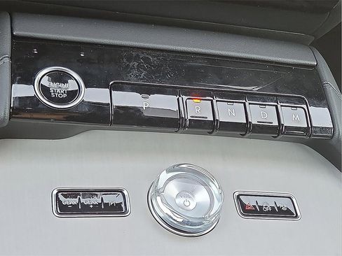 New 2025 Lincoln Navigator Reserve w/ Jet Appearance Package image 15