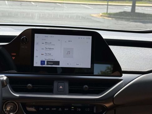 Used 2025 Lexus UX 300h AWD w/ Accessory Package (Z1) image 10