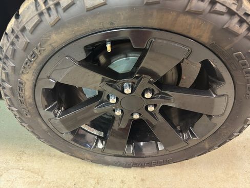 Used 2016 Chevrolet Tahoe LTZ image 31