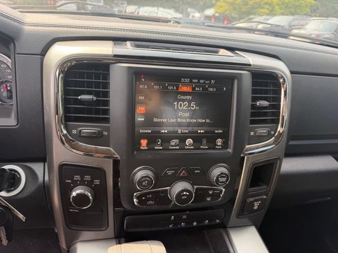 Used 2013 RAM 1500 Sport AWD/4WD image 15