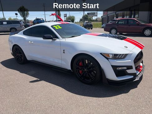Used 2022 Ford Mustang Shelby GT500 w/ Technology Package RWD image 9