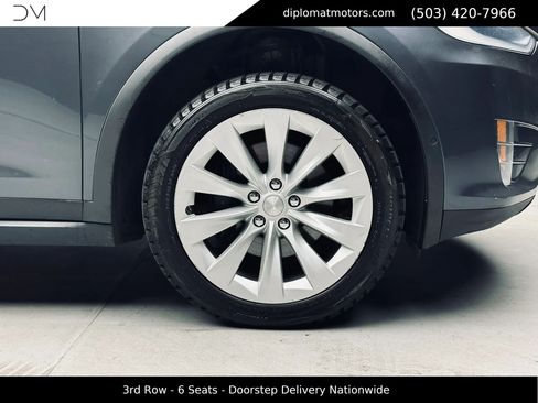 Used 2016 Tesla Model X 90D AWD/4WD image 42