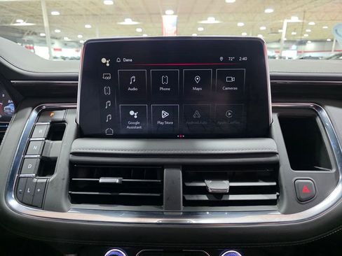 Certified 2022 GMC Yukon XL SLE w/ Gmc Pro Safety Plus Package AWD/4WD image 24