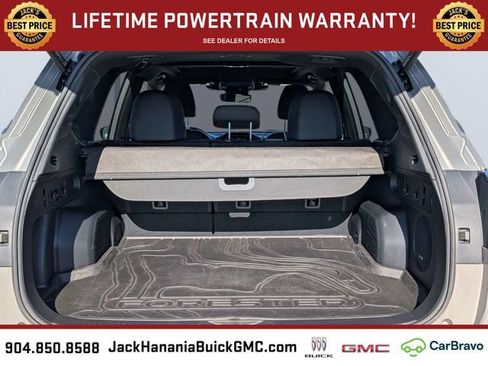Used 2025 Subaru Forester Touring AWD/4WD image 13