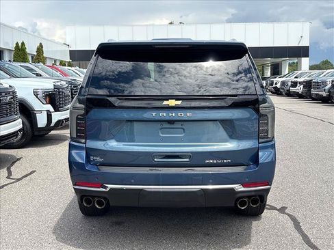 Certified 2025 Chevrolet Tahoe Premier AWD/4WD image 5