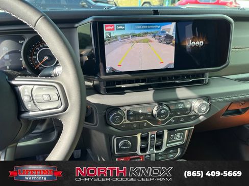 New 2026 Jeep Gladiator Mojave AWD/4WD image 9