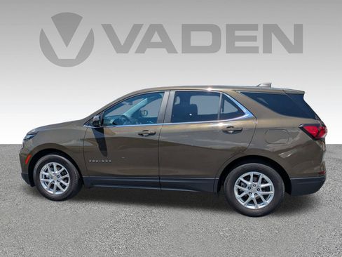 Certified 2024 Chevrolet Equinox LT FWD image 30