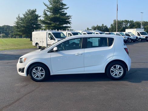 Used 2015 Chevrolet Sonic LT FWD image 2