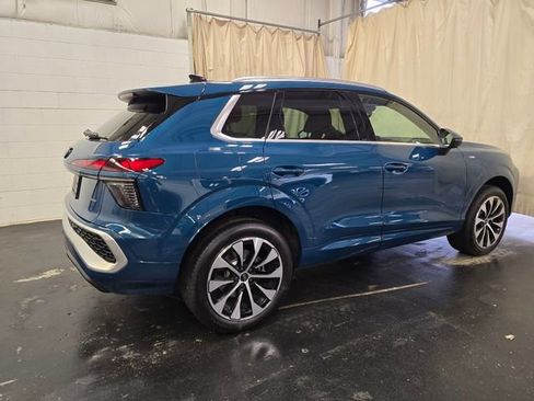 New 2026 Audi Q3 quattro 2.0T AWD/4WD image 5