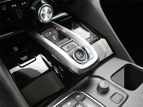 Certified 2024 Acura MDX SH-AWD image 5