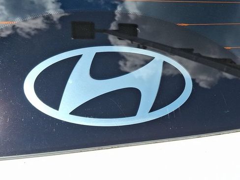 Used 2025 Hyundai Tucson SE AWD/4WD image 7
