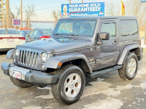 Used 2014 Jeep Wrangler Sahara w/ Connectivity Group image 8