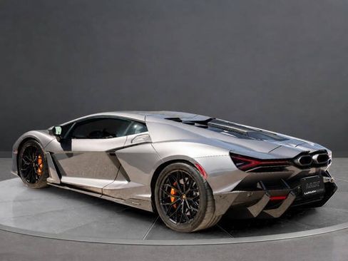 Used 2025 Lamborghini Revuelto AWD/4WD image 7
