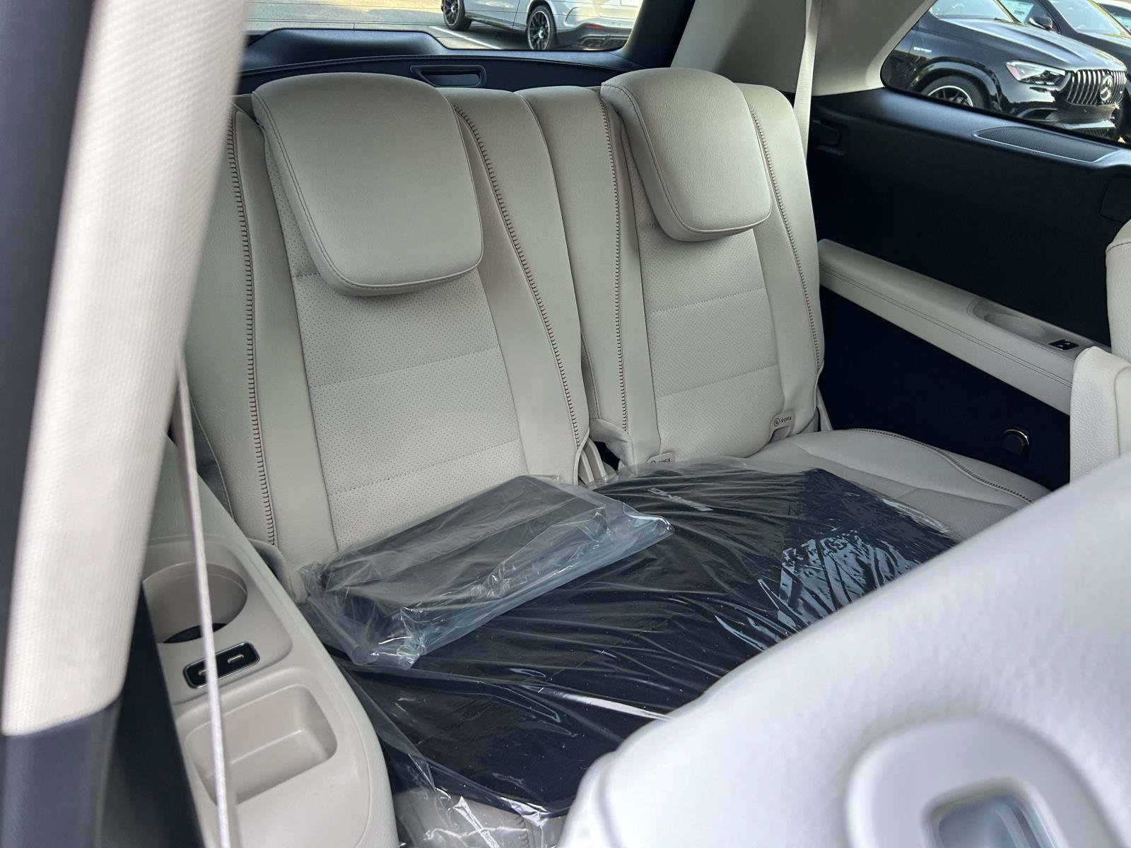 New 2027 Mercedes-Benz GLS 450 4MATIC image 41