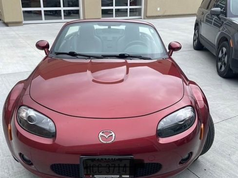 Used 2008 MAZDA MX-5 Miata Touring w/ Suspension Pkg RWD image 1