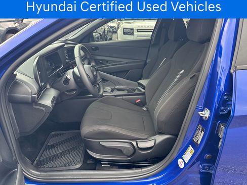 Certified 2025 Hyundai Elantra Sport FWD image 11