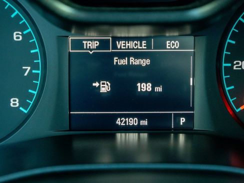 Used 2018 Chevrolet Colorado W/T image 17