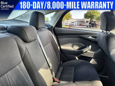 Used 2018 Ford Focus SE FWD image 17