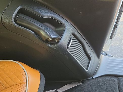 Used 2021 Chrysler Pacifica Pinnacle image 61