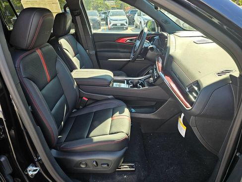 New 2026 Chevrolet Traverse RS AWD/4WD image 11