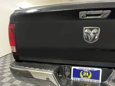Used 2011 RAM 3500 SLT w/ Technology Group image 10
