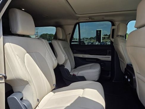 Certified 2024 Ford Expedition Max Platinum AWD/4WD image 20