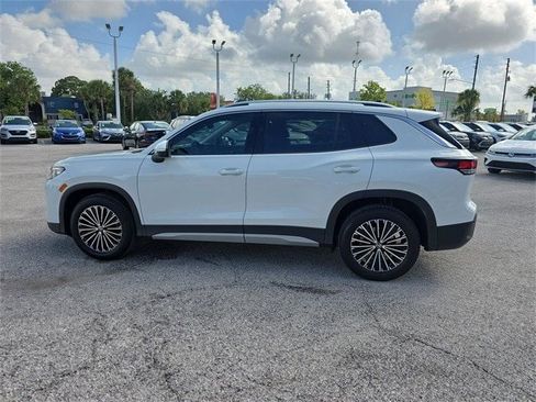 New 2025 Volkswagen Tiguan S image 6