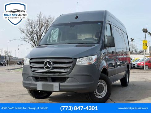 Used 2019 Mercedes-Benz Sprinter 144 image 1