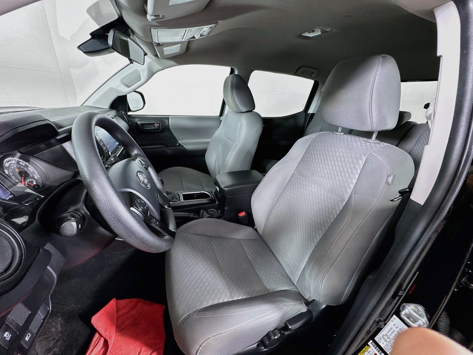 Certified 2023 Toyota Tacoma SR AWD/4WD image 19