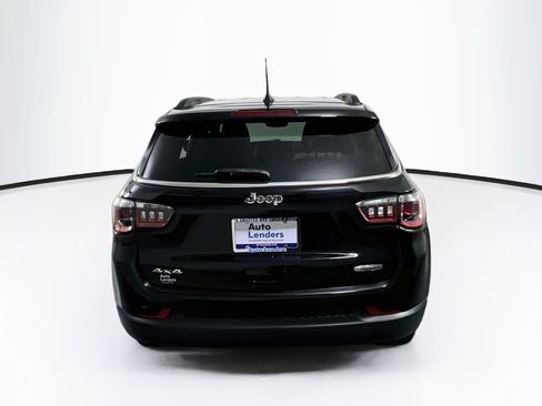Used 2023 Jeep Compass Latitude AWD/4WD image 6