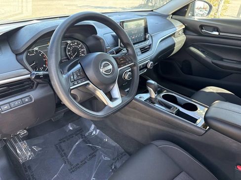 Certified 2024 Nissan Altima 2.5 SV image 21