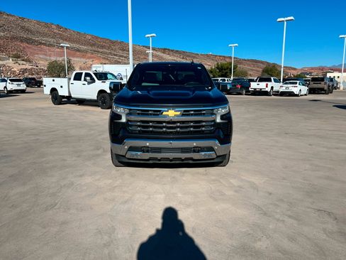 Certified 2024 Chevrolet Silverado 1500 LTZ image 9