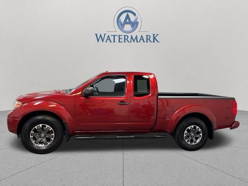Used 2017 Nissan Frontier Desert Runner RWD image 2