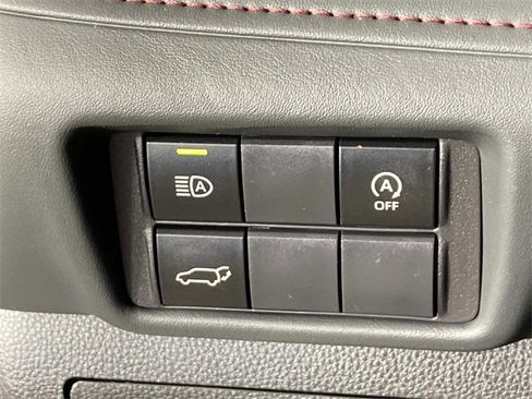 Used 2023 Toyota Highlander XSE image 21