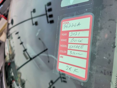 Certified 2021 Buick Encore GX Select image 25