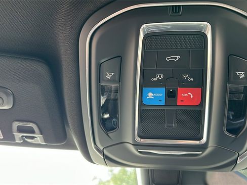 New 2025 Jeep Grand Cherokee Limited w/ Trailer Tow Package image 24