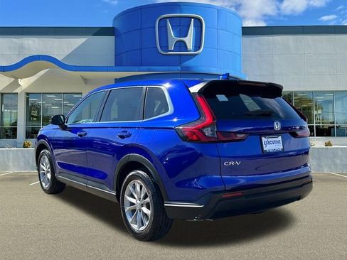 Used 2023 Honda CR-V EX image 4
