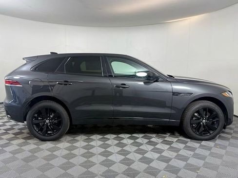 New 2026 Jaguar F-PACE R-Dynamic S image 7