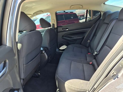 Used 2021 Nissan Altima 2.5 SV AWD/4WD image 24