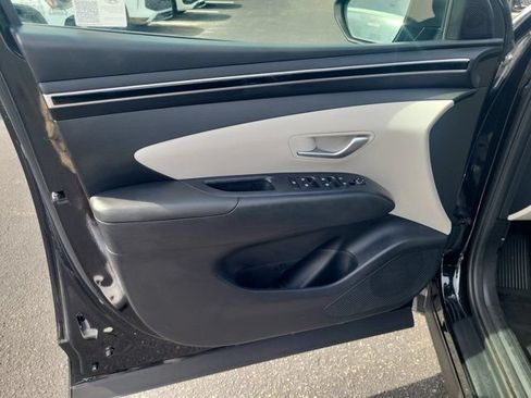 Used 2024 Hyundai Tucson SE FWD image 14