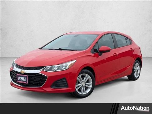 Used 2019 Chevrolet Cruze LS w/ LS Convenience Package image 1